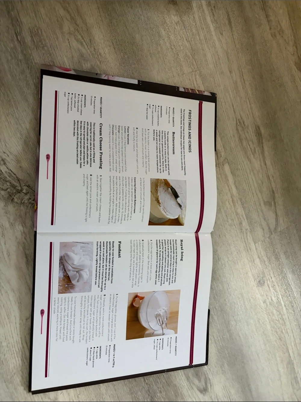 Beginner's Guide to Cake Decorating Book